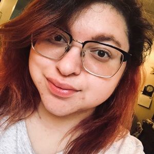 Meet your Posher, Alicia